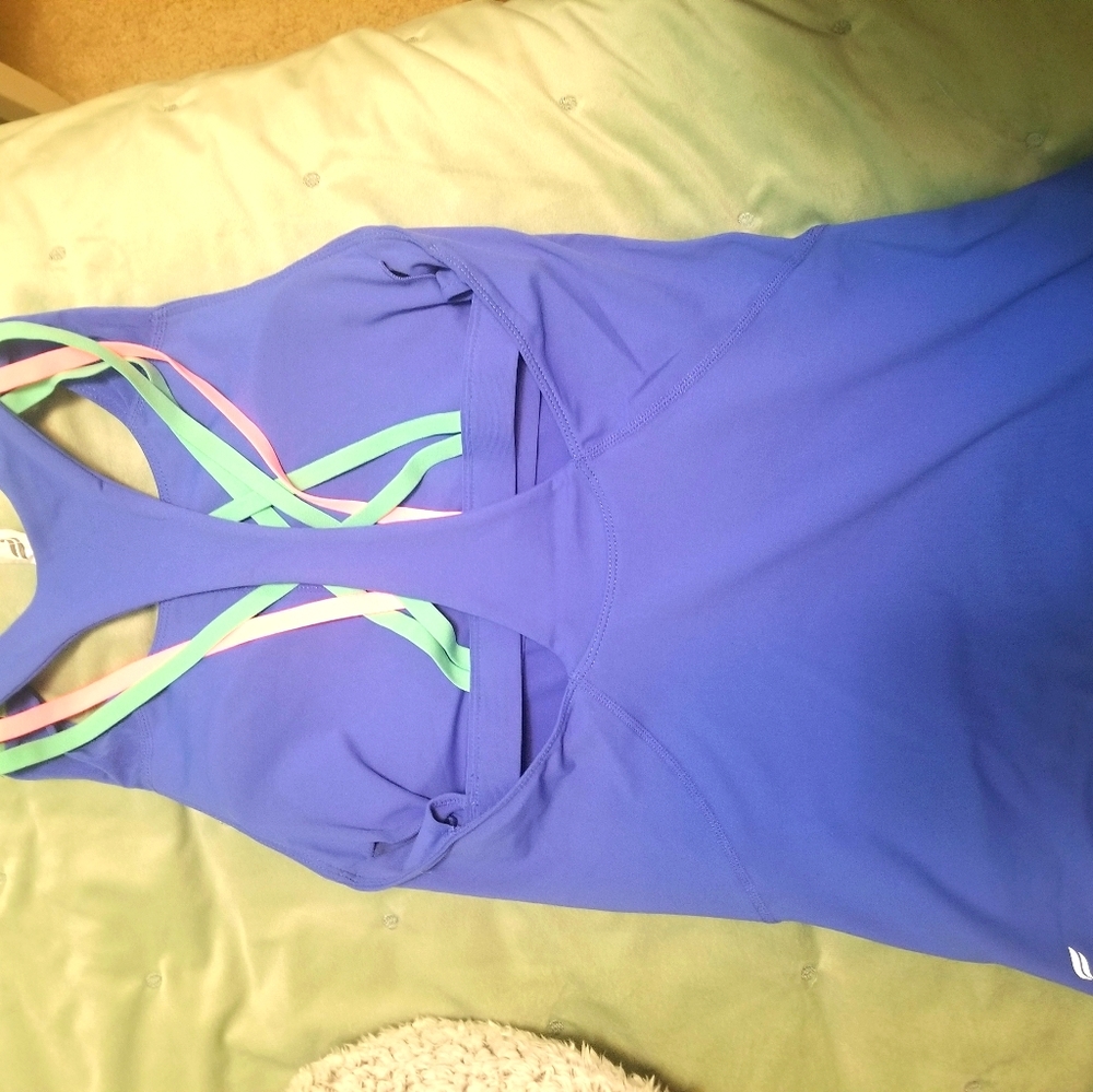 Fabletics top with built in sports bra